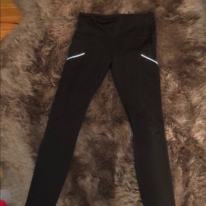 cute lululemon leggings with pockets on each side